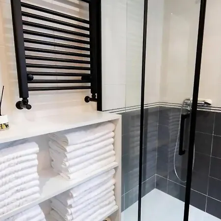 Nuevo Apartamento Cerca De Las Universidades 산탄데르